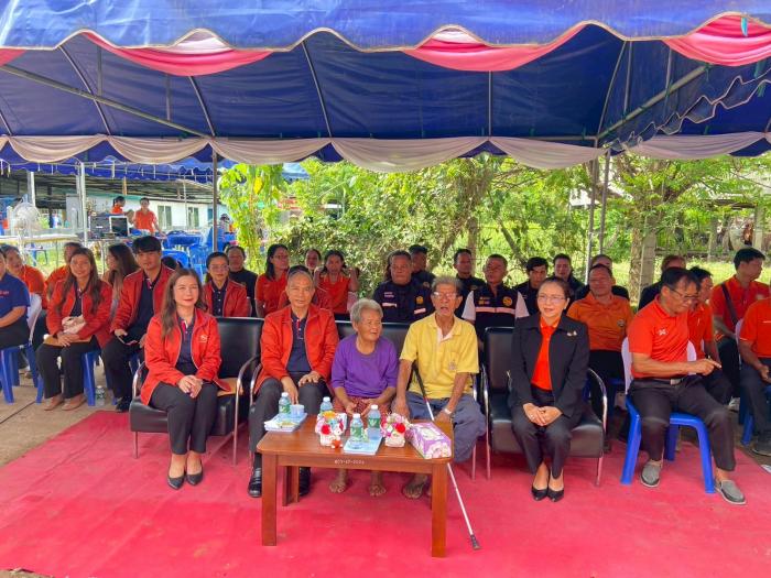‘อบต.ไชยสอ – ธอส.’ ส่งมอบบ้าน เพื่อผู...